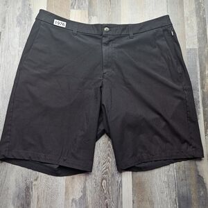Lululemon Men's 38 Black Commission Shorts Relaxed Warpstreme 11" inseam